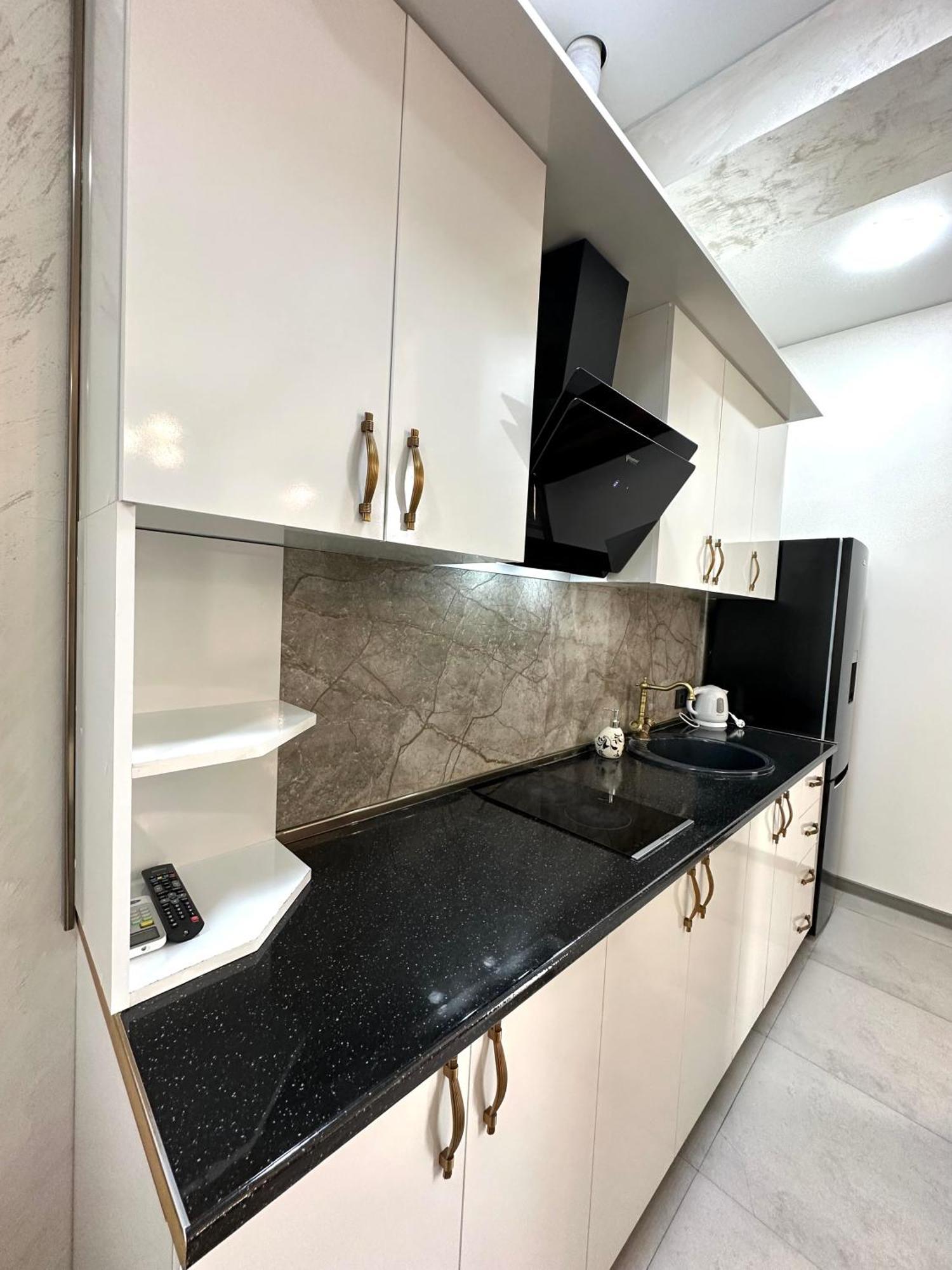 New Apartment In Downtown Yerevan Exterior photo