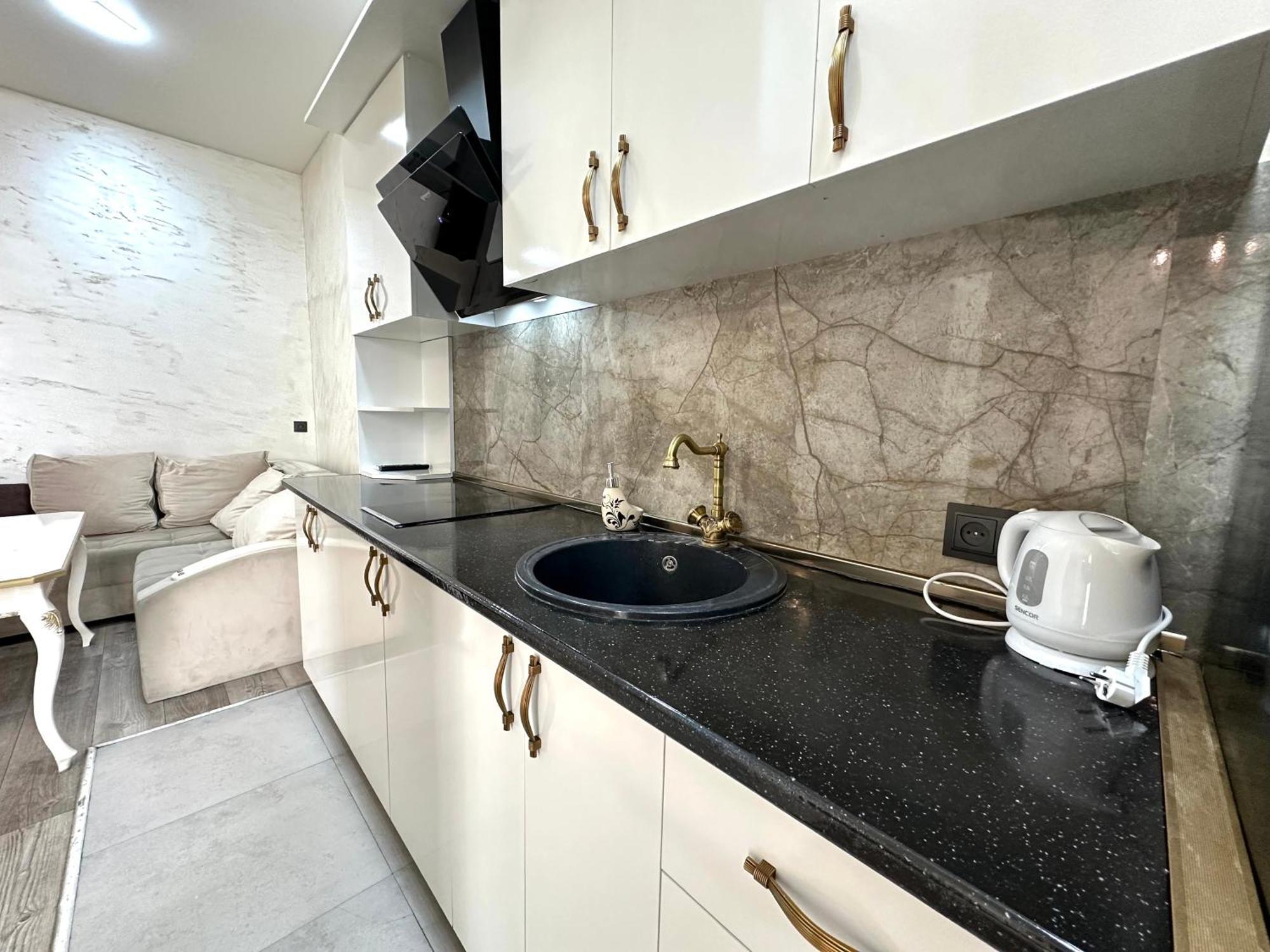New Apartment In Downtown Yerevan Exterior photo