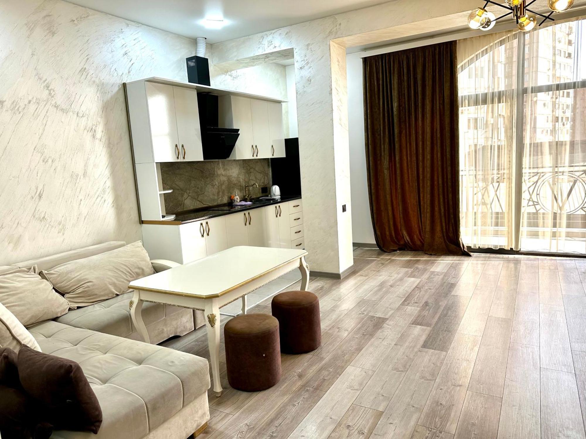 New Apartment In Downtown Yerevan Exterior photo